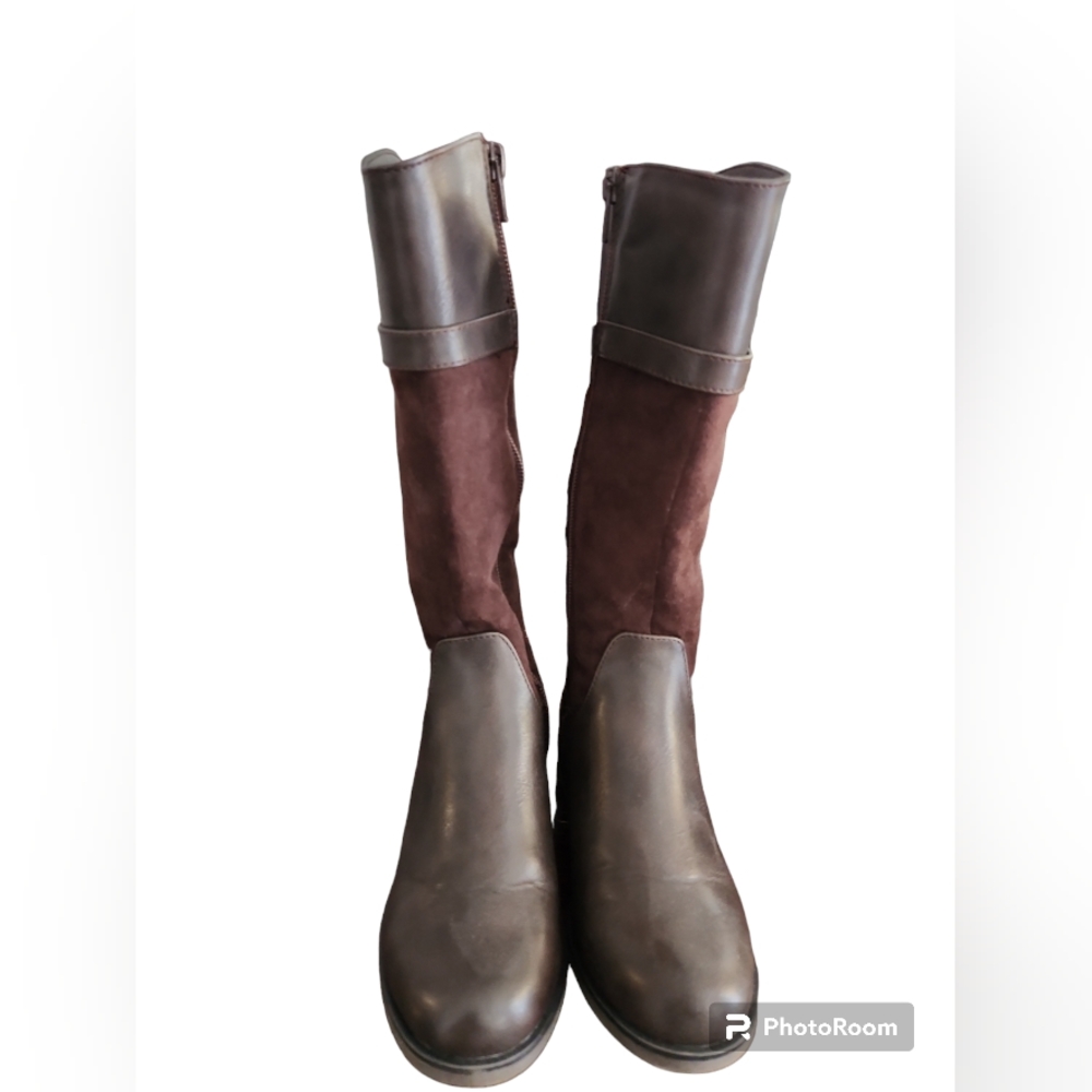 Brown Knee high boots (Toddler size 12)